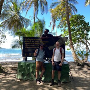 Half-day hike in Manzanillo